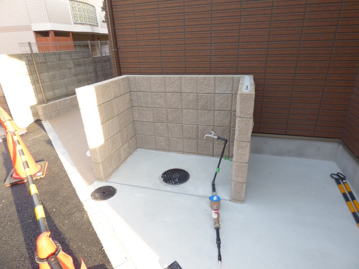 敷地内ゴミステーション ワコーレヴィアーノ須磨行幸町