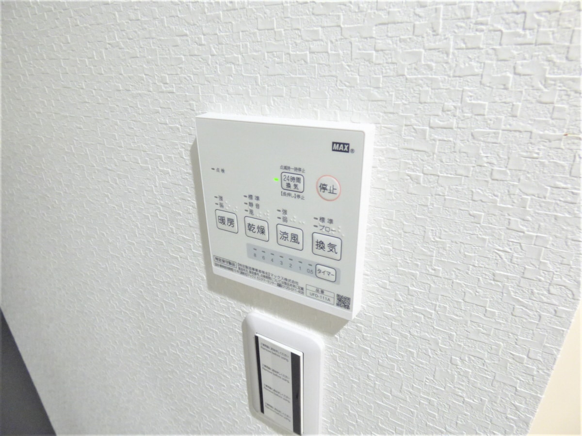 浴室乾燥機リモコン エヌエムサンカンテキャトフＤ棟