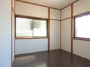 ２面採光で明るい洋室 行幸町３丁目貸家