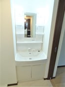 シャンプードレッサー ＥＲコート堀池町