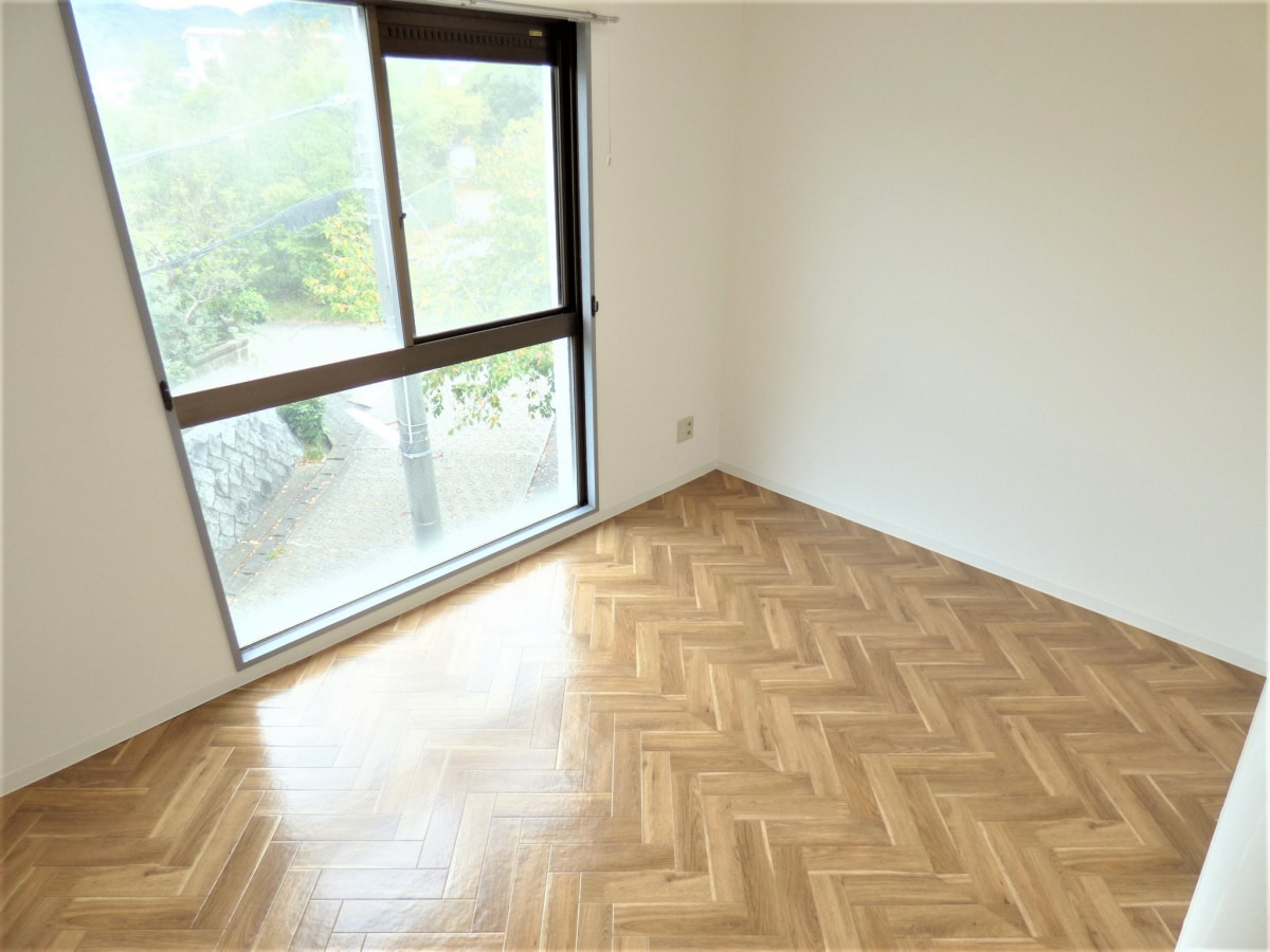 明るい洋室 グリーンハイツ妙法寺Ｂ棟