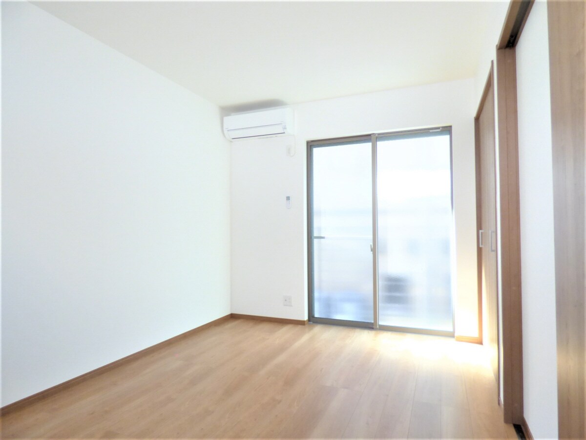 キレイなフローリング サンウィング妙法寺