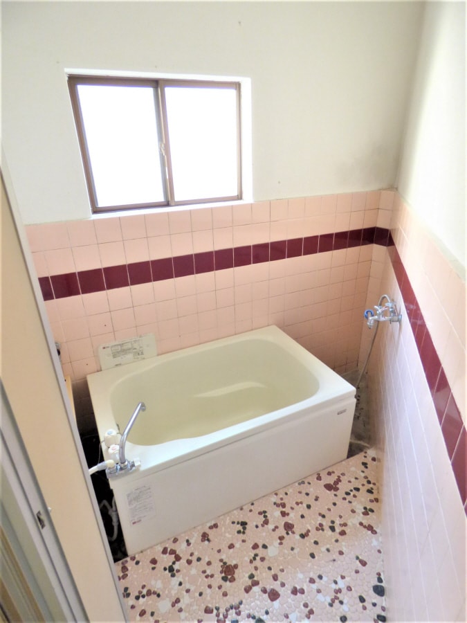 窓があり換気のよい浴室 シティハウス