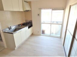 明るいダイニング