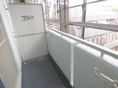 南東向きバルコニーで日当たり良好 フロール須磨