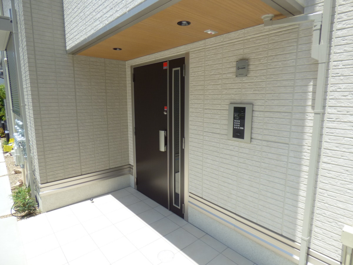 安心のオートロック完備 高倉山フラッツ