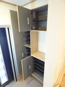 トールタイプのシューズボックス付 須磨寺町２丁目貸家