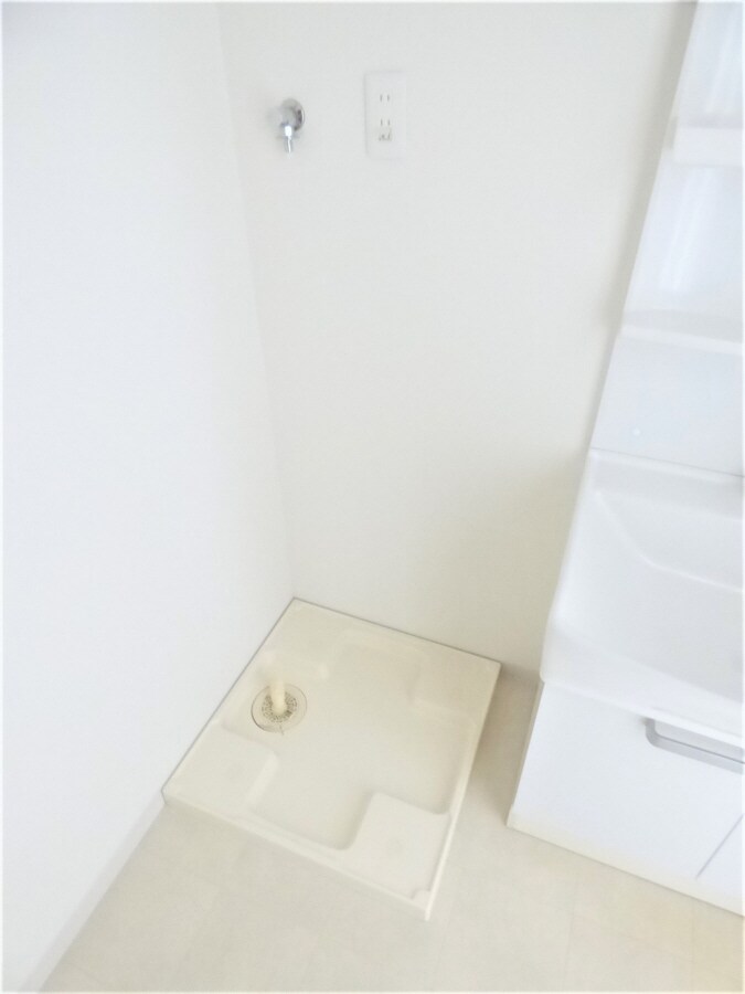 室内洗濯機置場 ワコーレヴィータ須磨月見山本町