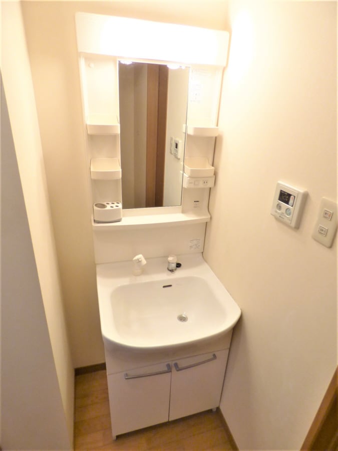 シャンプードレッサー 秋桜ハイツ