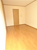 キレイな洋室 秋桜ハイツ