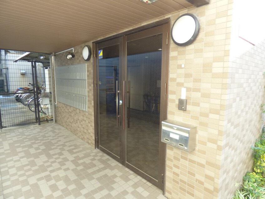 敷地内フィットネスジムがあります ブリランテ神戸マグノリアコート