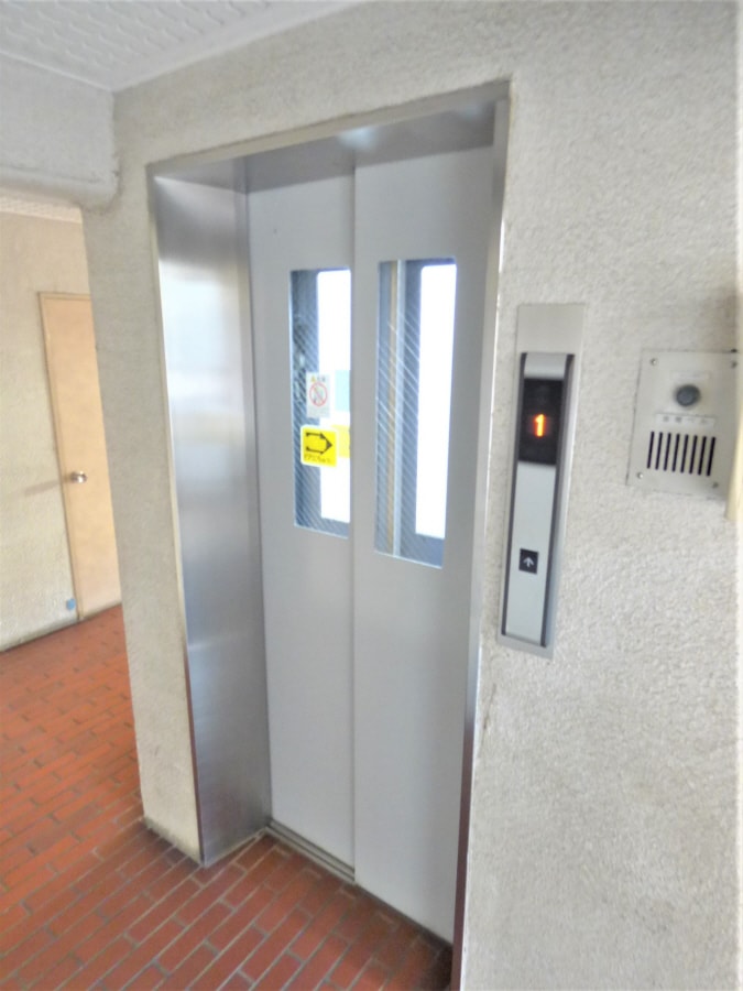 エレベーター完備 須磨シーサイドハイツ