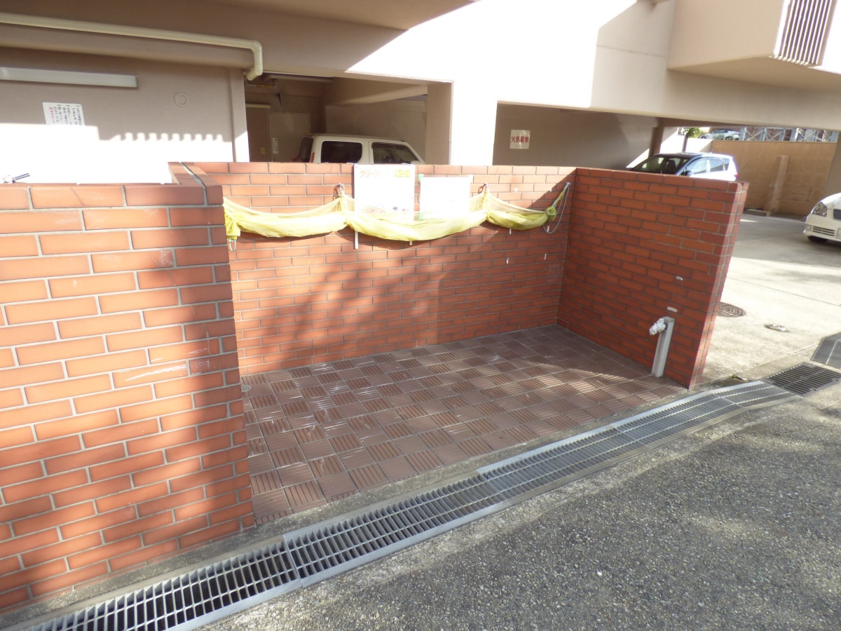 敷地内ゴミステーション 須磨シーサイドハイツ