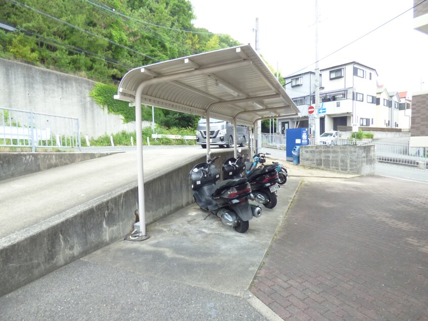 駐輪場 ノーブル須磨
