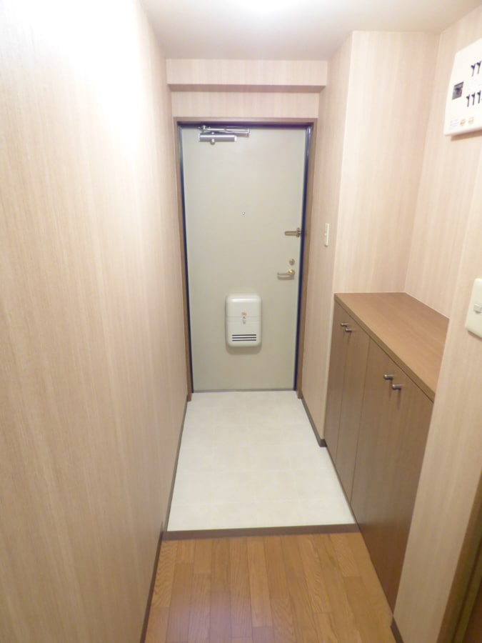 広々とした玄関 ノーブル須磨