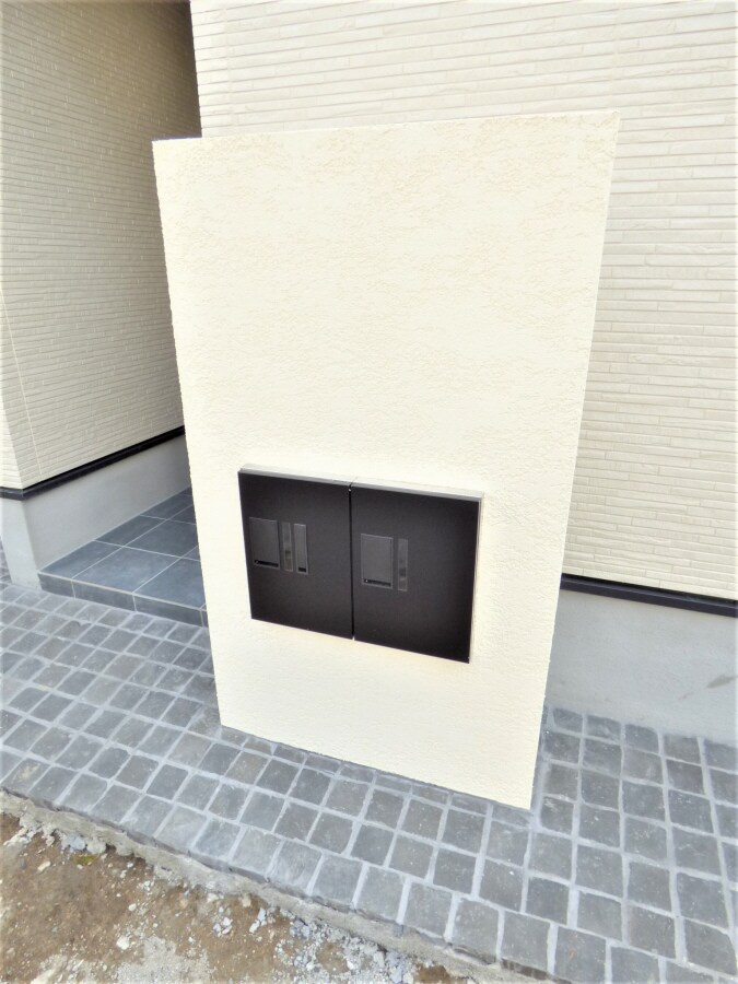 荷物がいつ届いても安心の宅配ボックス グランメール月見山