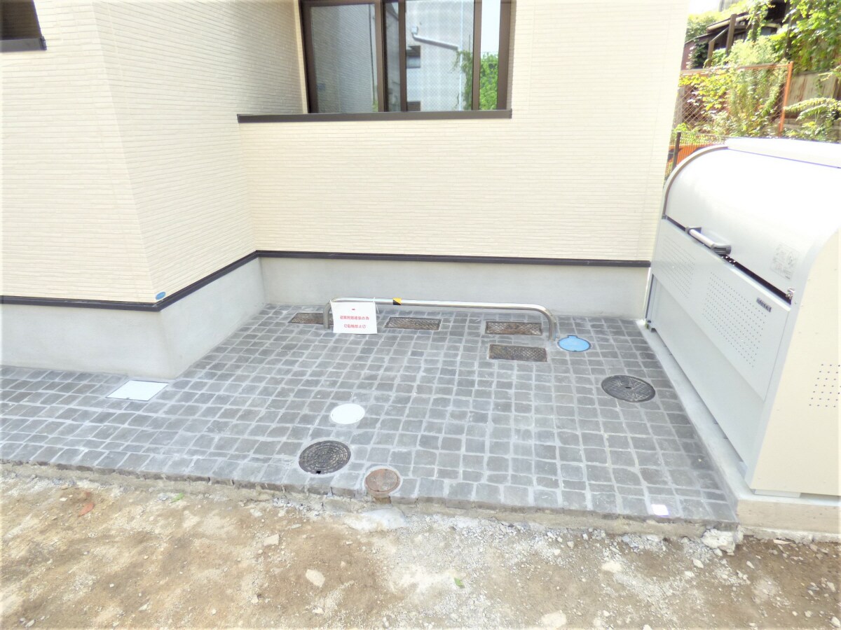 駐輪場 グランメール月見山