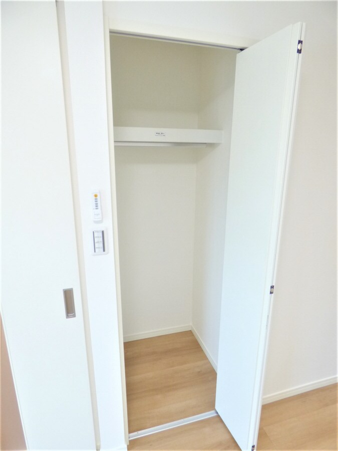 クローゼット グランメール月見山