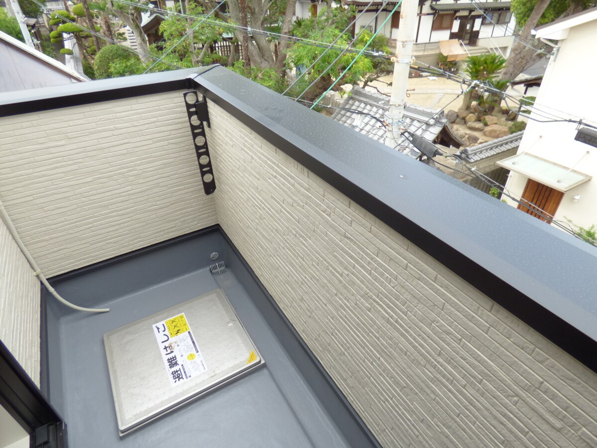 明るいバルコニー グランメール月見山