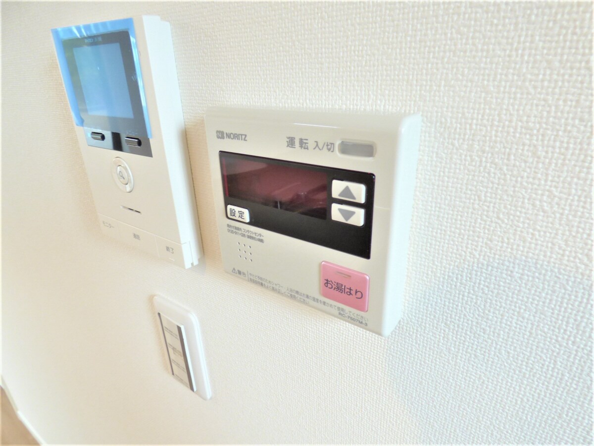 給湯器リモコン グランメール月見山