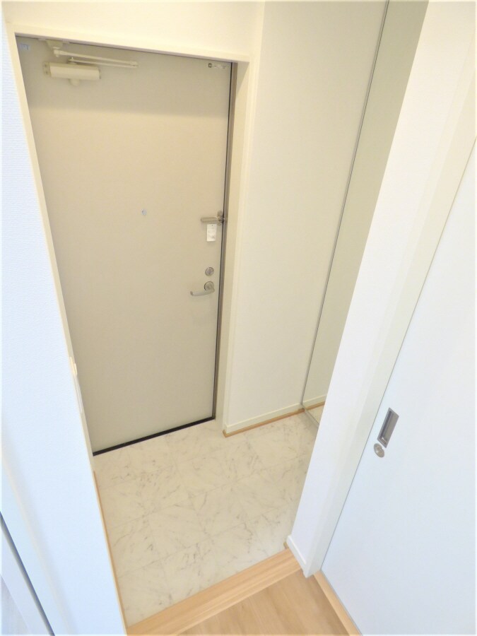 キレイな玄関 グランメール月見山