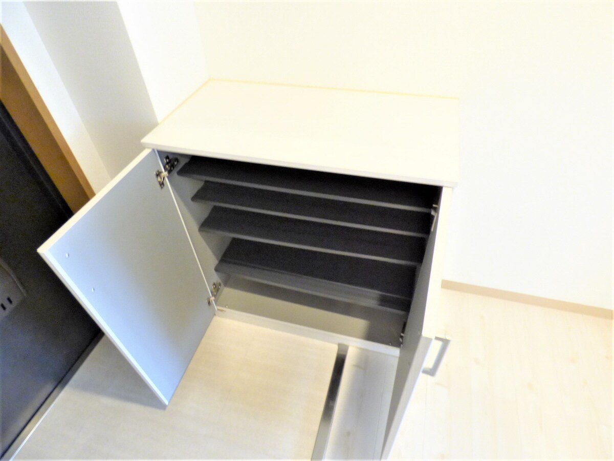 シューズボックス付 アドマーニ