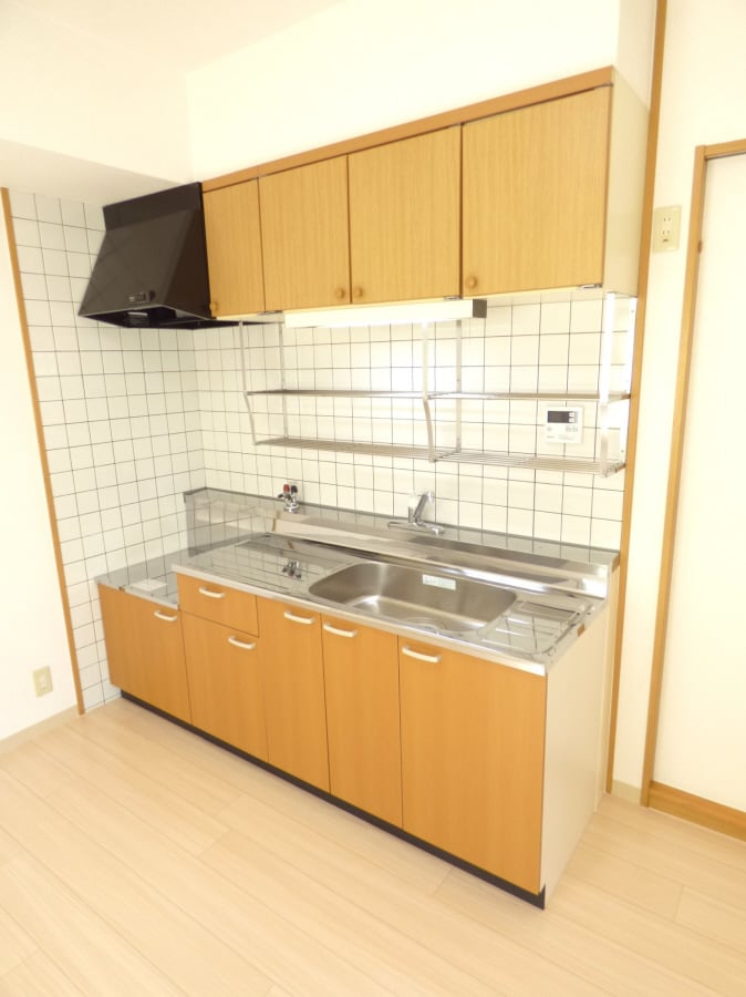 キレイなガスキッチン プラシド須磨