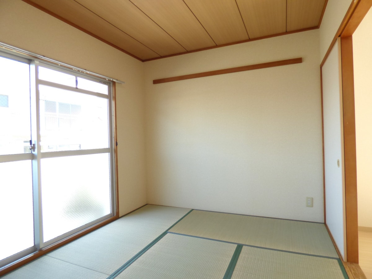 明るい和室 プラシド須磨