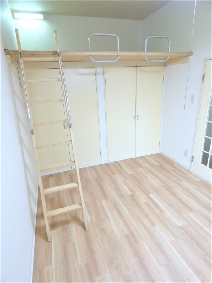 キレイな洋室 ＡＲ　ＳＵＭＡ２