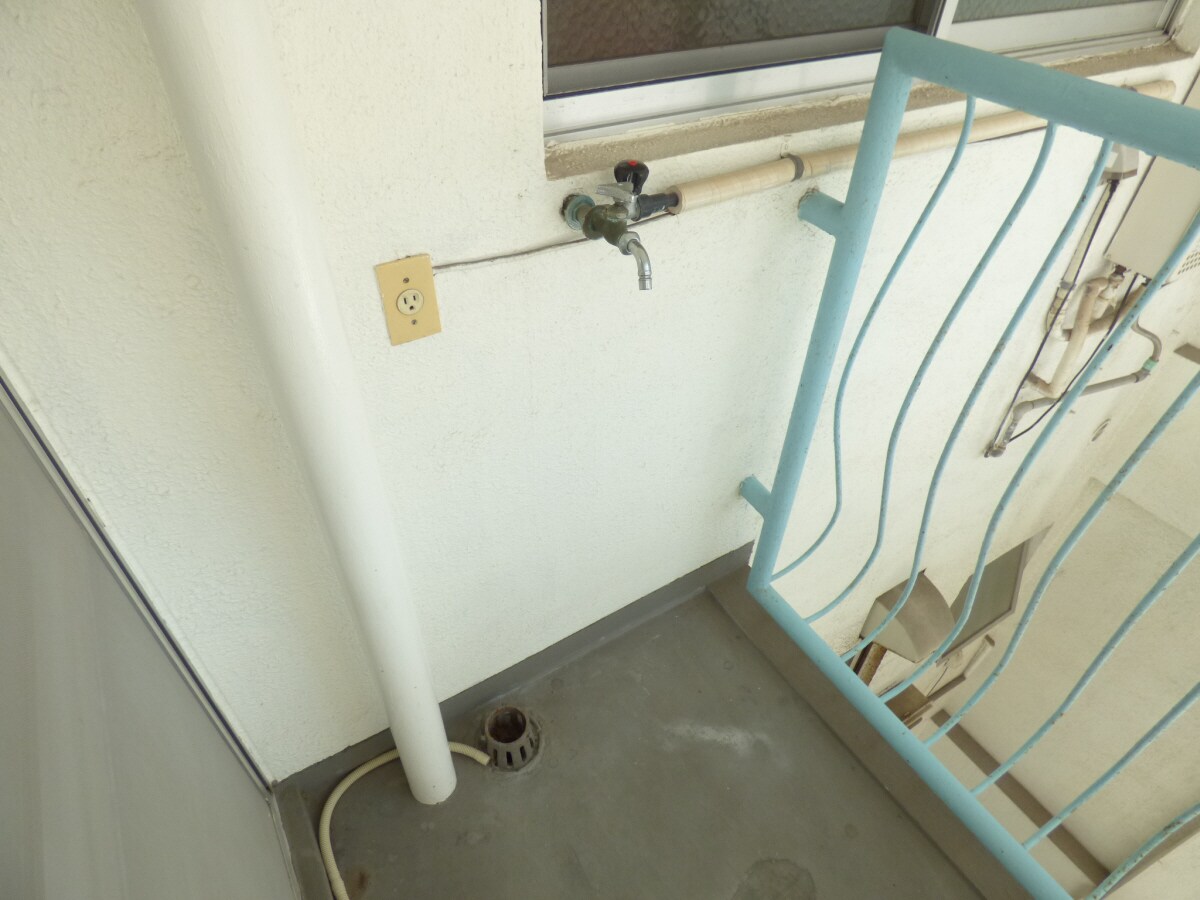 洗濯機置場 コーポ衣掛