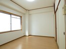 キレイなフローリング コーポ衣掛