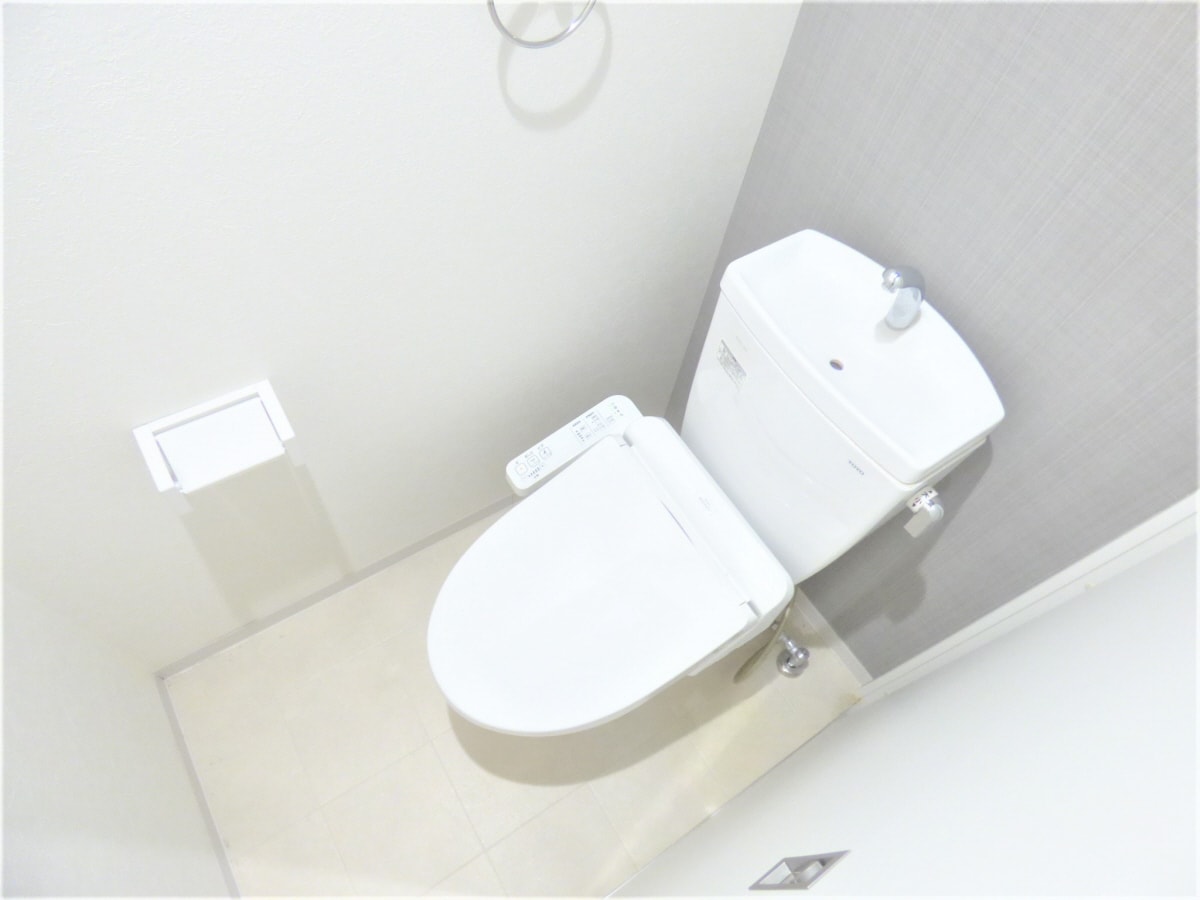 ウォシュレット付トイレ ワコーレヴィータ須磨月見山本町