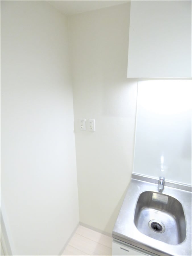 冷蔵庫置場 ワコーレヴィータ須磨月見山本町