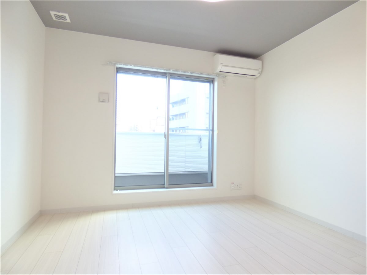 明るい洋室 ワコーレヴィータ須磨月見山本町