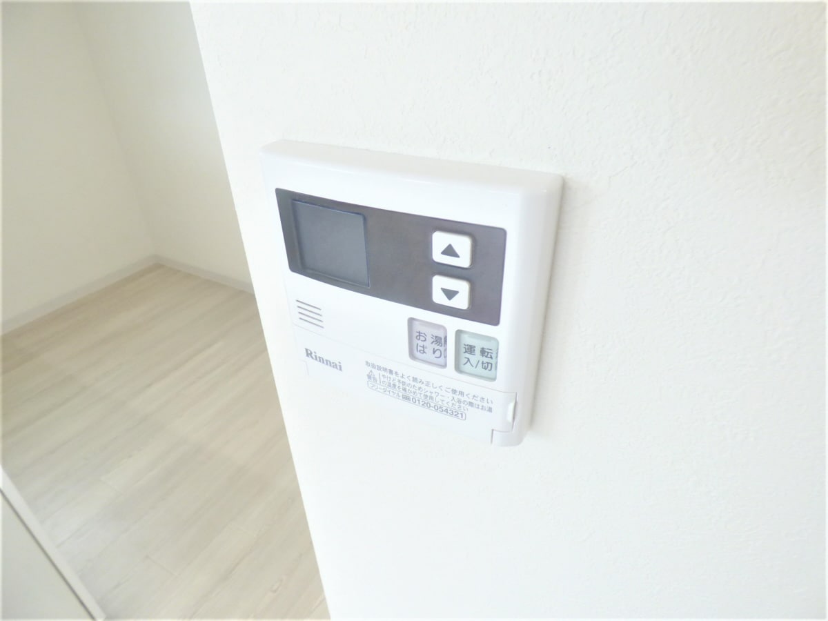 給湯器リモコン ワコーレヴィータ神戸山手ＷＥＳＴ