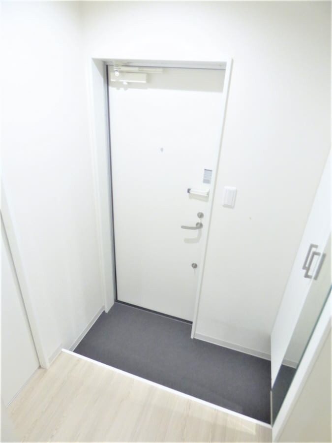 玄関ダブルロック ワコーレヴィータ神戸山手ＷＥＳＴ