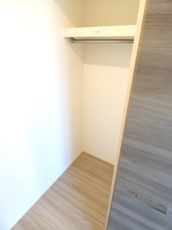 ウォークインクローゼット２ヶ所あり Ｐｒｅｍｉｅｒｅ　ＳＡＫＵＲＡ