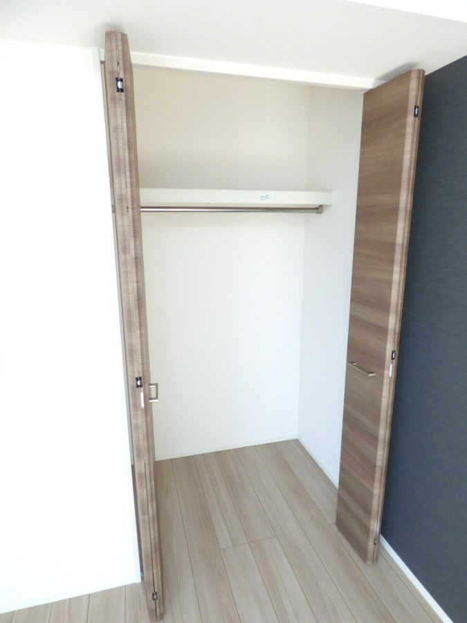 クローゼット Ｐｒｅｍｉｅｒｅ　ＳＡＫＵＲＡ