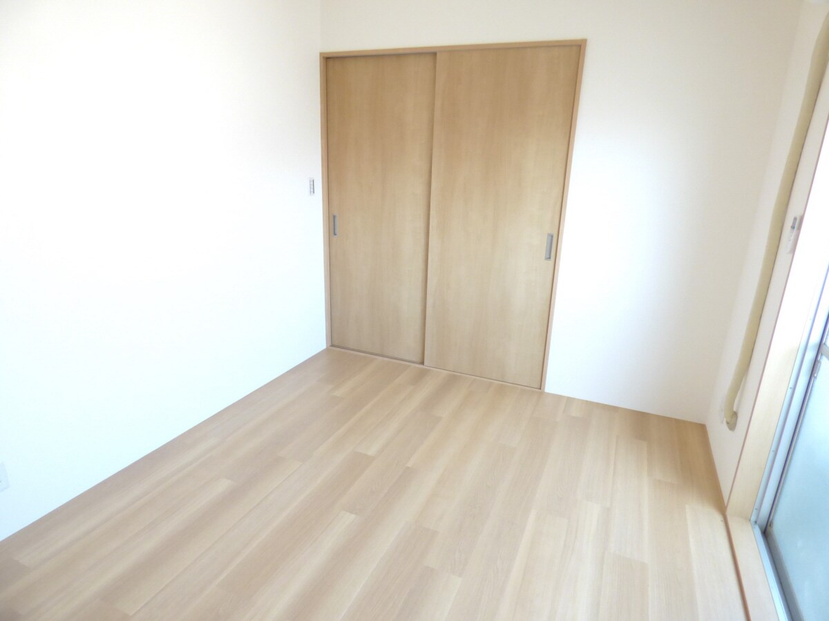 オールフローリング 高島グリーンハイツ