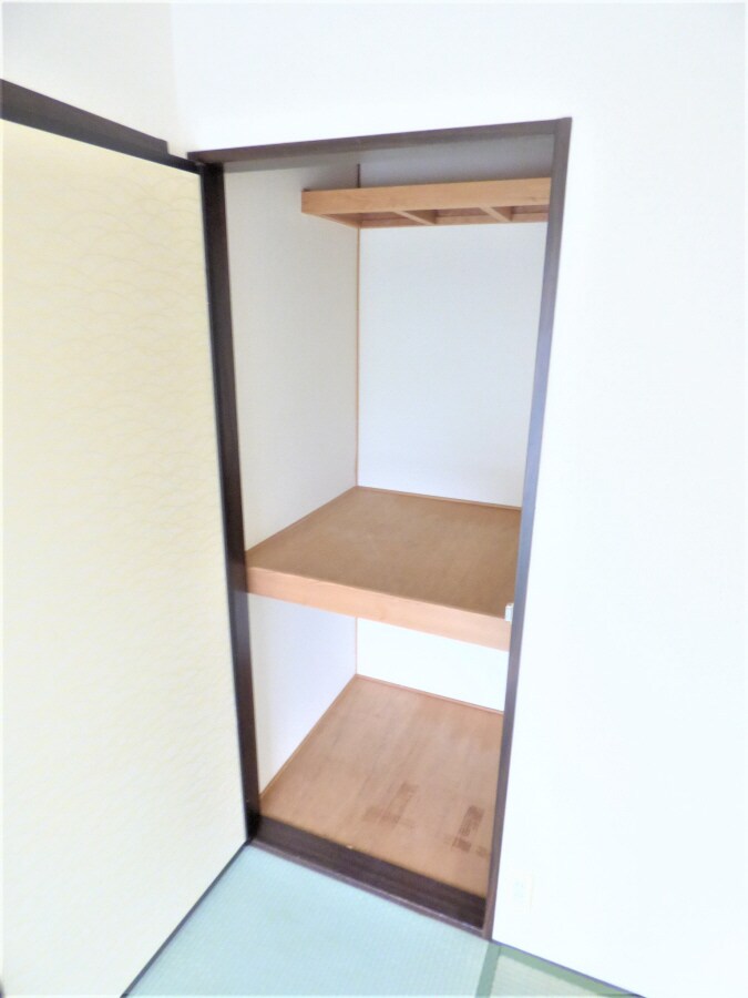 押入 ルミネＢ棟