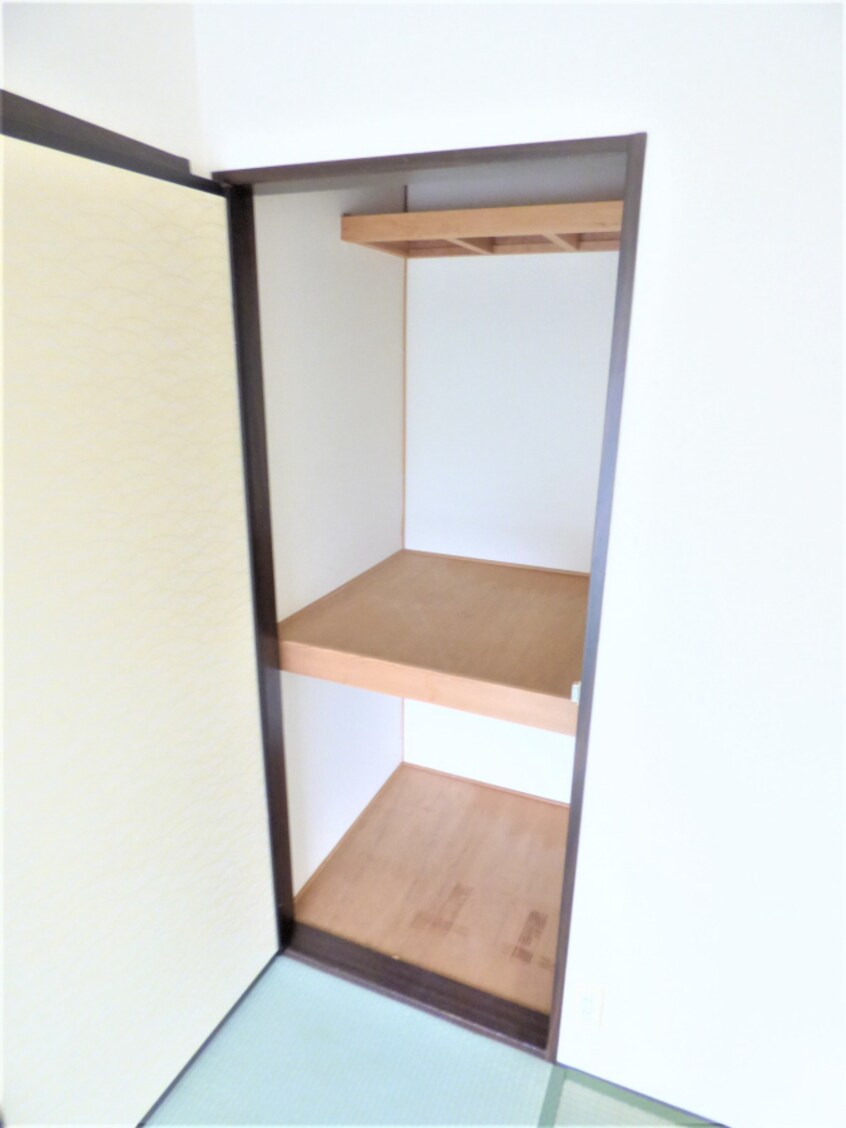 押入 ルミネＢ棟
