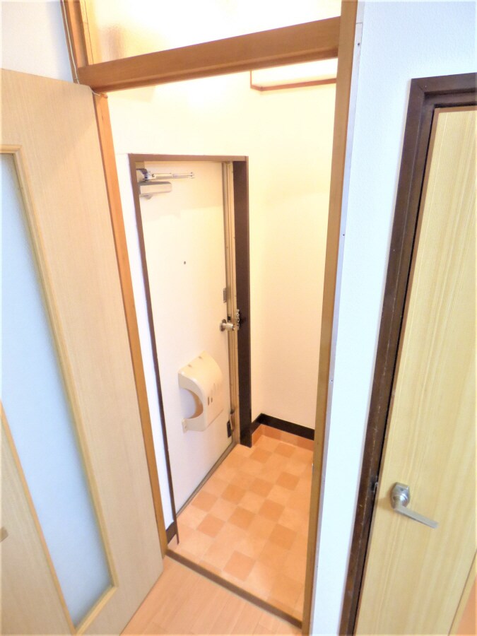 キレイな玄関 コーポ衣掛