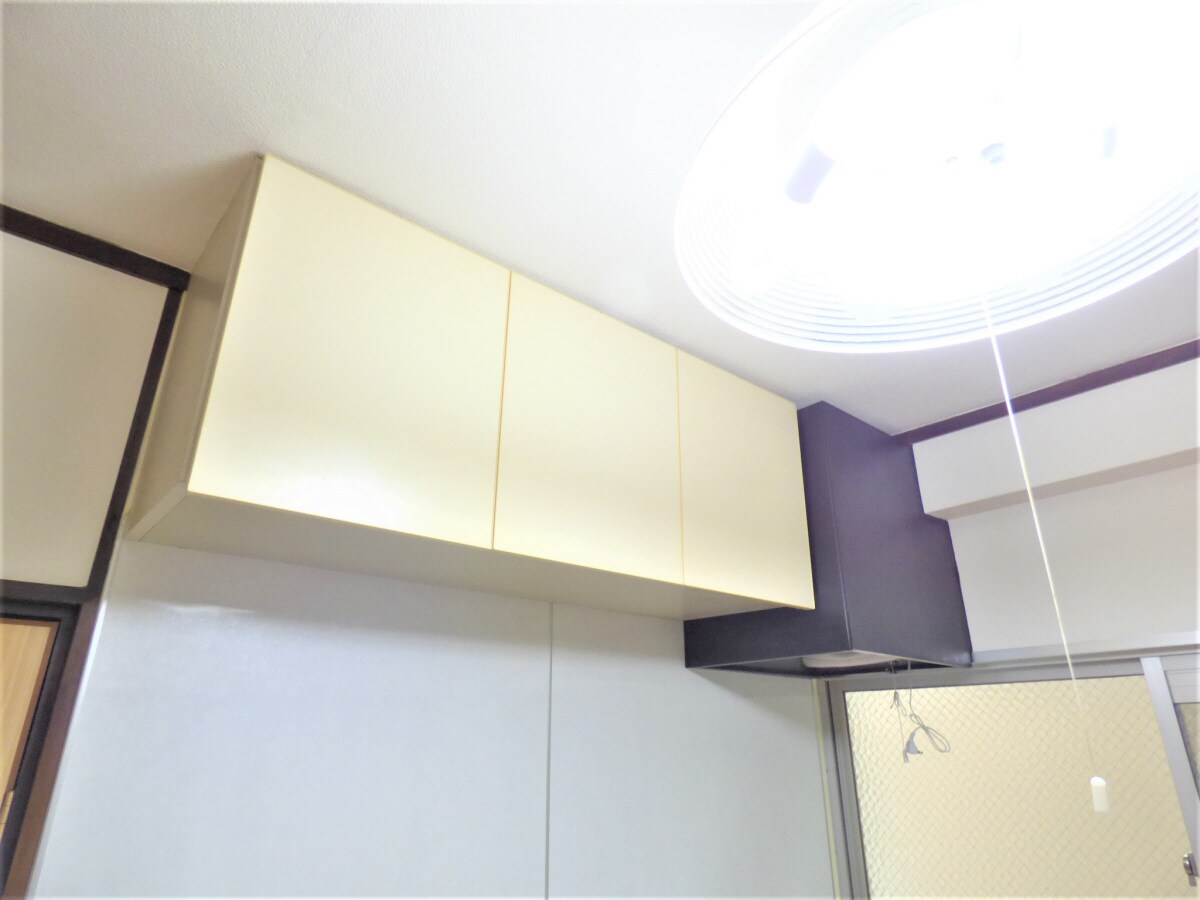 レンジフード＆キッチン収納 コーポ衣掛