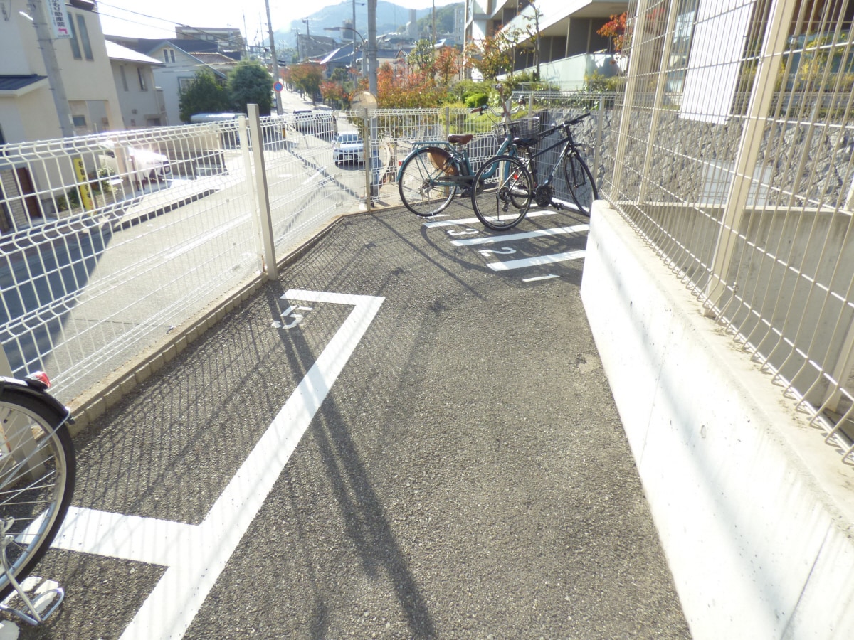 駐輪場 ヴューテラス須磨