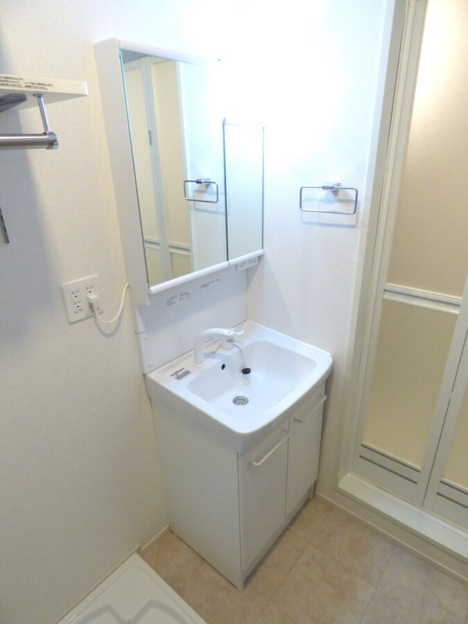 シャンプードレッサー ラ　メール　ビート