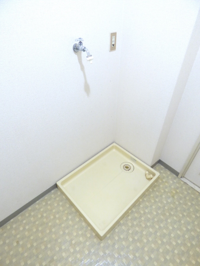 室内洗濯機置場 ＢＡＫＥＲ７７