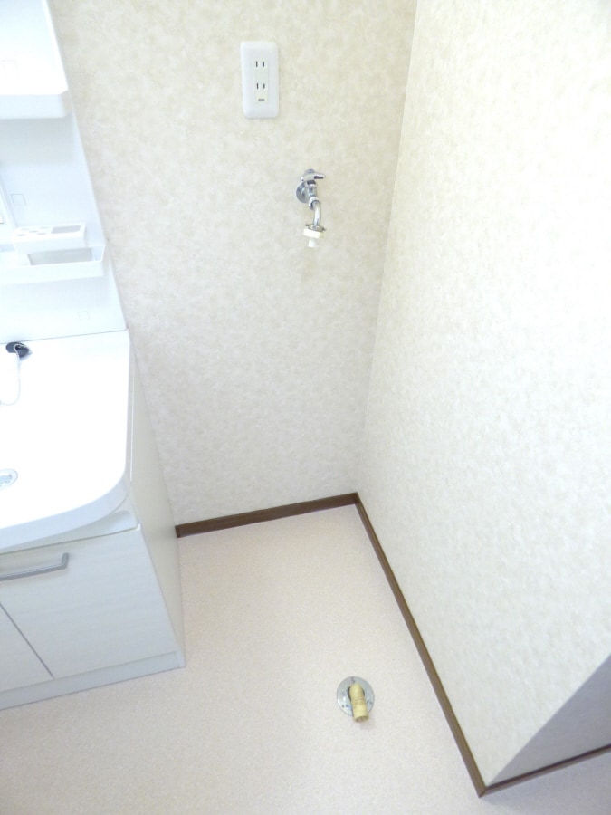 室内洗濯機置場 若松町１丁目テラスハウス