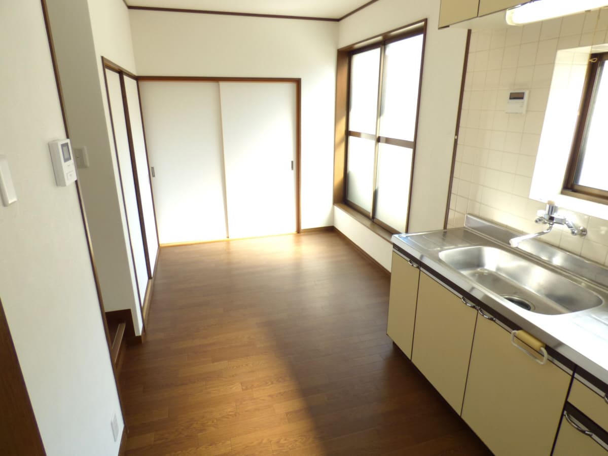 広々としたダイニング 若松町１丁目テラスハウス