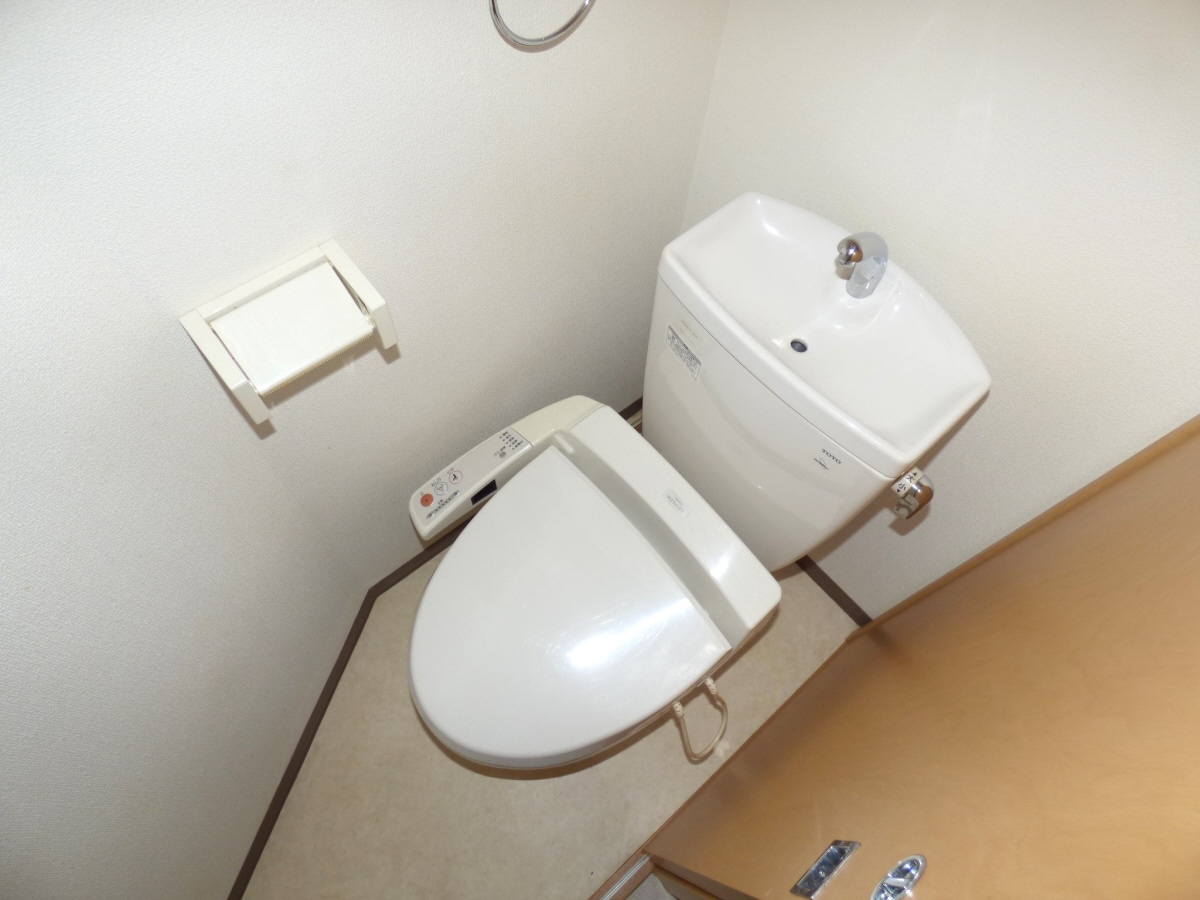 ウォシュレット付トイレ クレアドル須磨Ⅱ