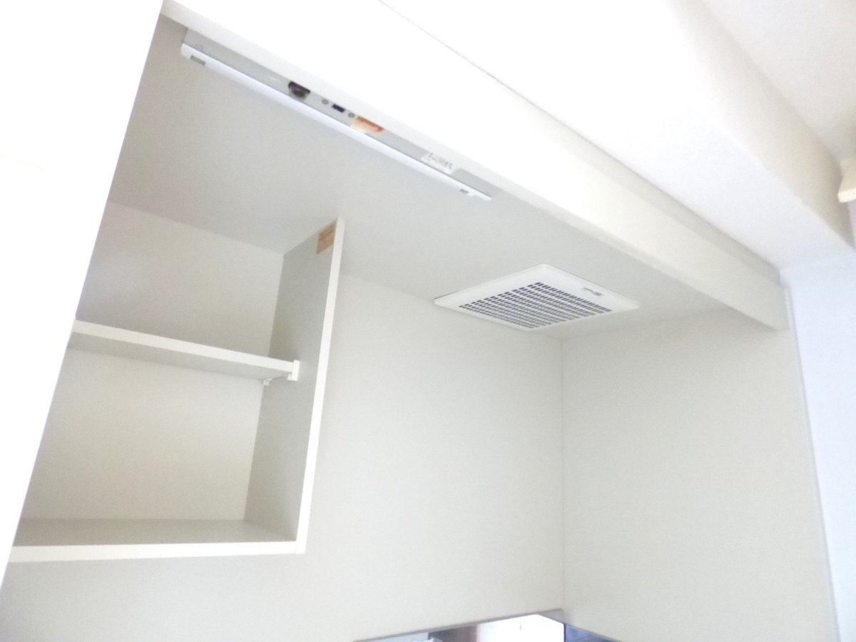 キッチン棚 クレアドル須磨Ⅱ